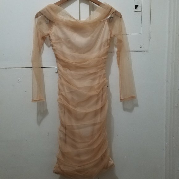 NWT OFF SHOULDER RUCHED MESH BODYCON MINI NUDE DRESS - Picture 7 of 8